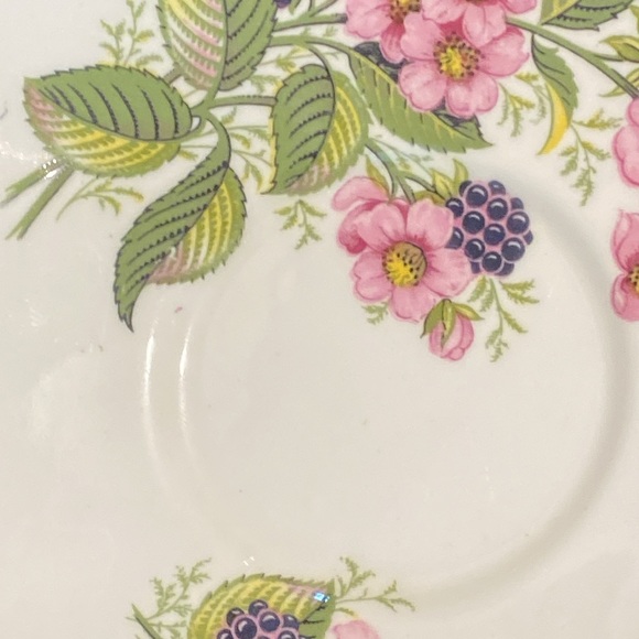 Vintage Teacup and Saucer, Crownford, England, Bone China - Picture 6 of 12